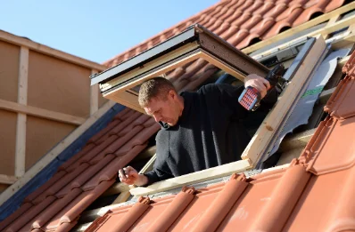 Pose de fenêtres de toit Velux à Méréglise